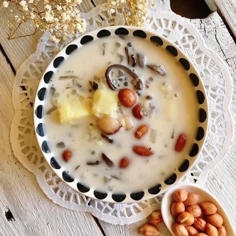 Che Chung - Chewy sweet soup, fragrant with ginger