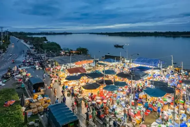 Chợ cá Cửa Đại tại thành phố Hội An