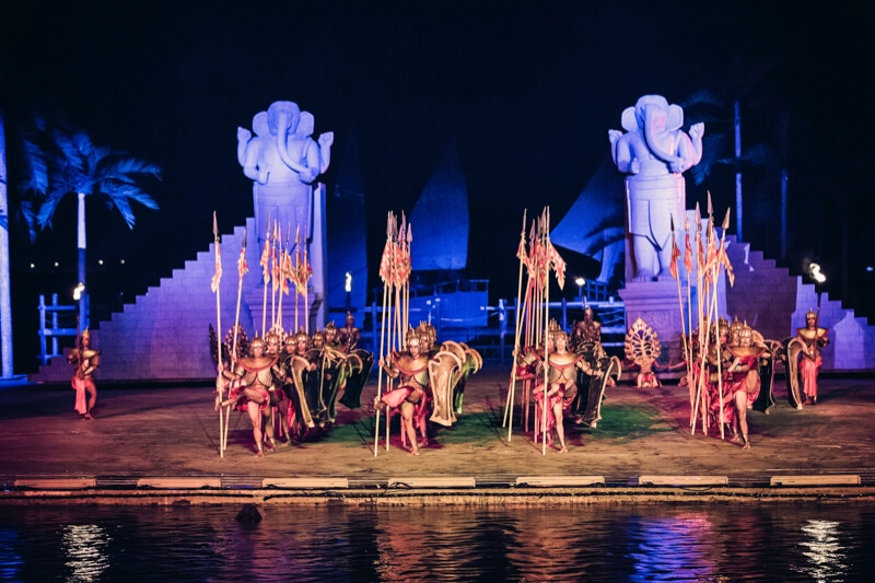 Sân khấu hoành tráng của show thực cảnh Hội An tái hiện lại sự kiện lịch sử quan trọng