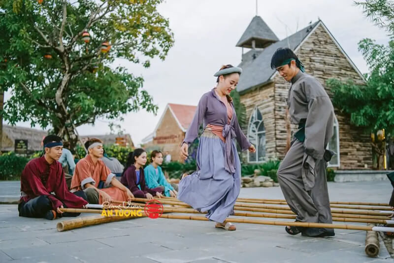 Participate in folk games at Hoi An Impression Park